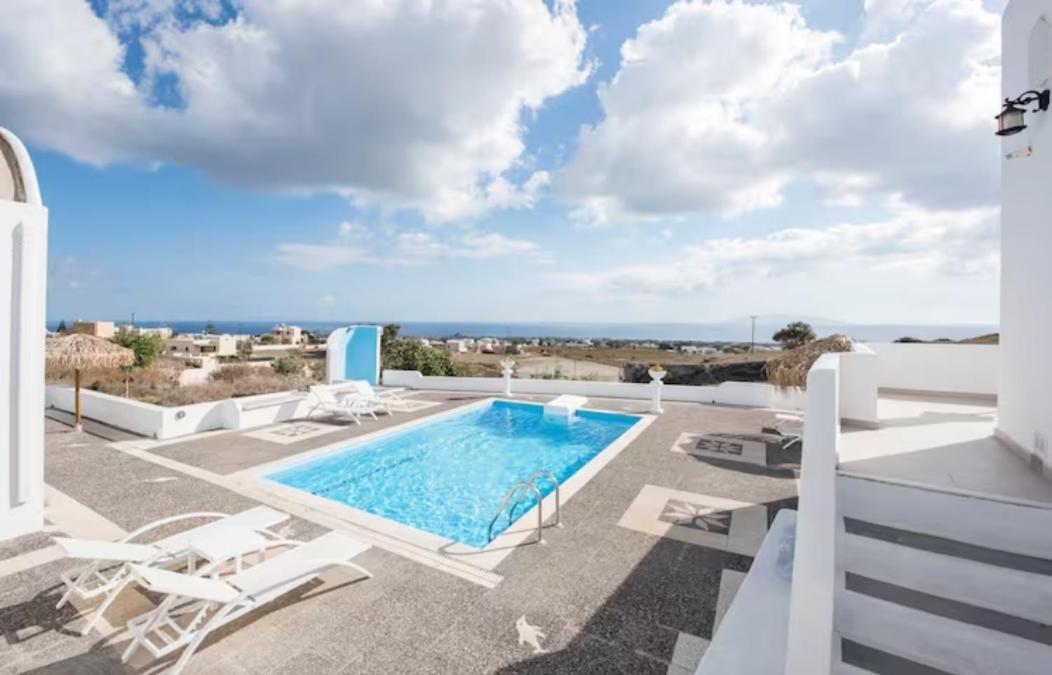 Santorini Traditional Suites Vothon Exterior photo