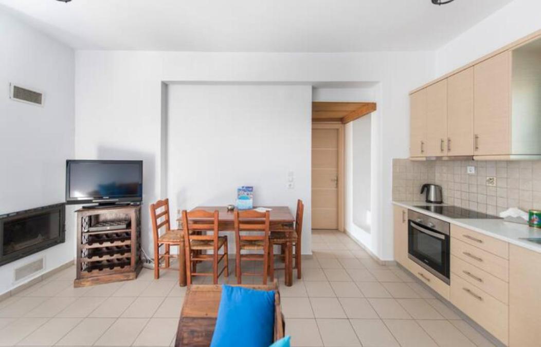 Santorini Traditional Suites Vothon Exterior photo