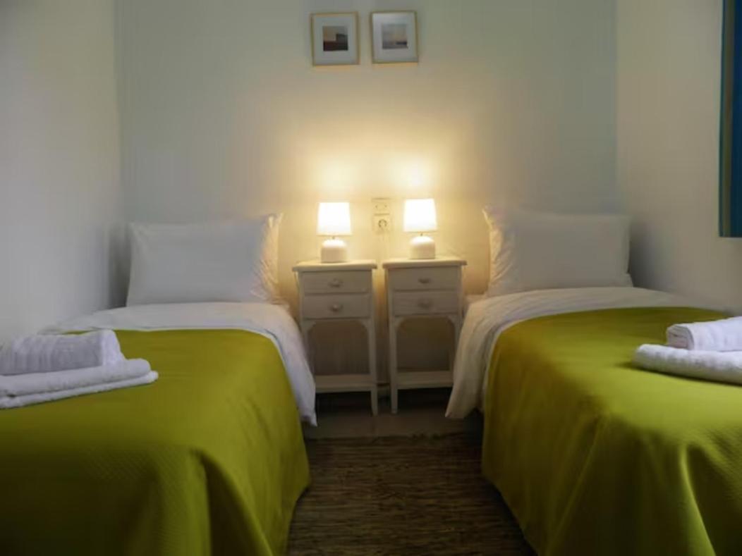 Santorini Traditional Suites Vothon Exterior photo